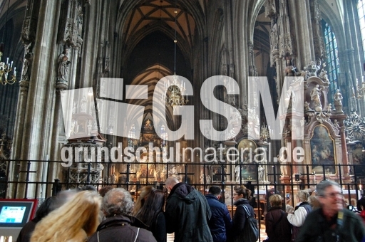 Stephansdom_03.JPG